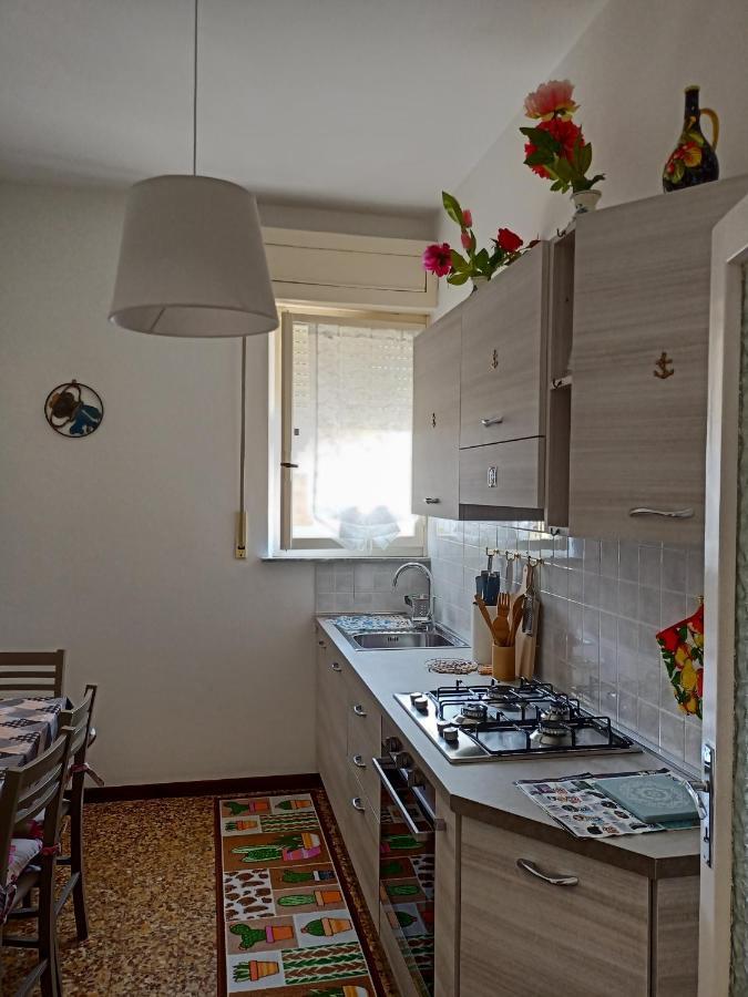 Casa Ilanfra - Appartamenti Gabbiano, Farfalla E Stella Marina 皮昂比诺 外观 照片