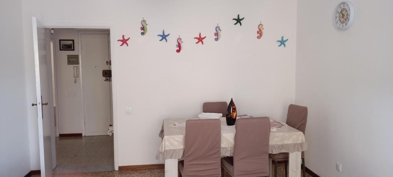 Casa Ilanfra - Appartamenti Gabbiano, Farfalla E Stella Marina 皮昂比诺 外观 照片